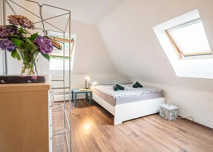 Lumir Privatunterkunft